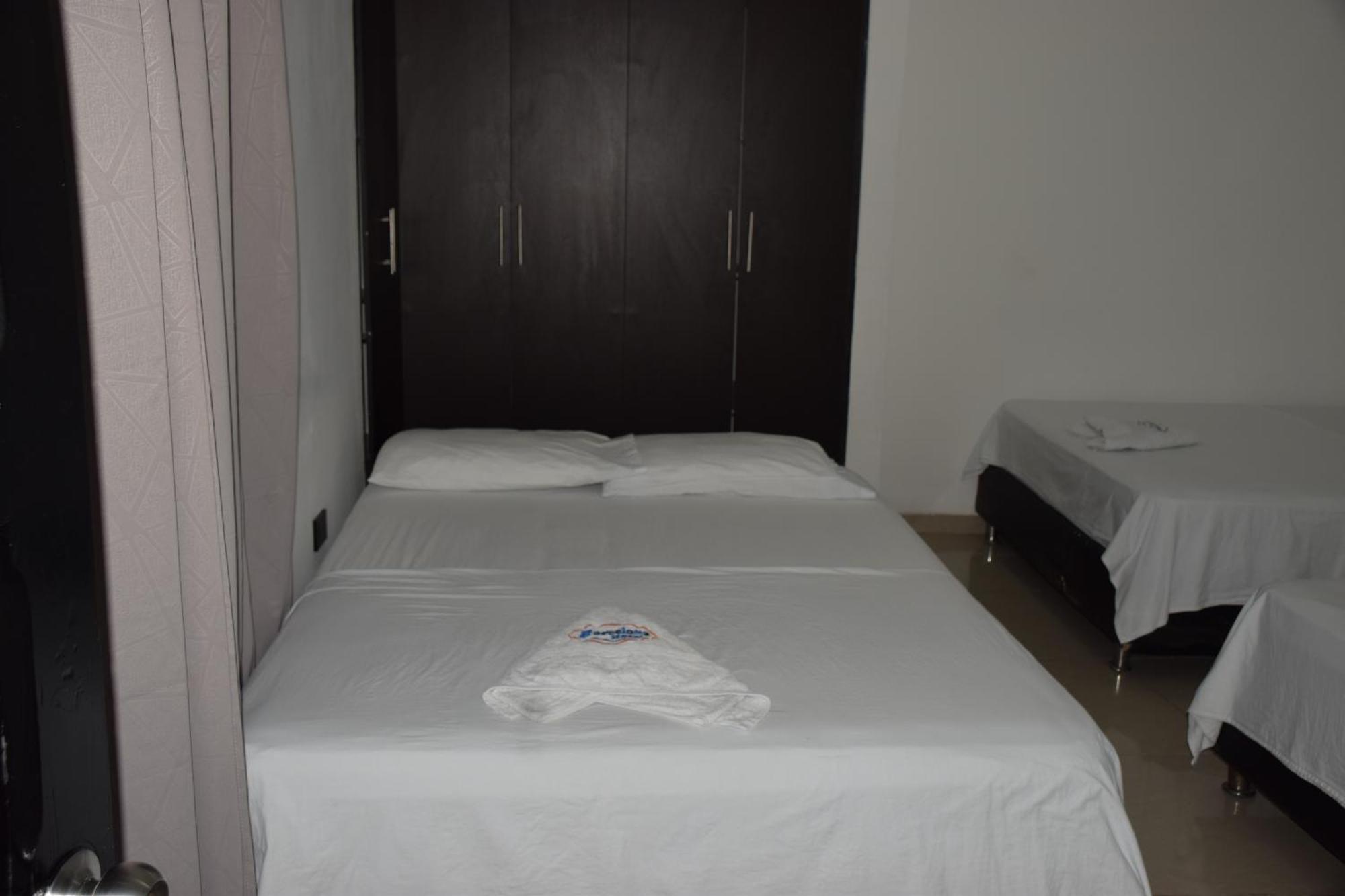 Hotel Barcelona Montería Exteriör bild