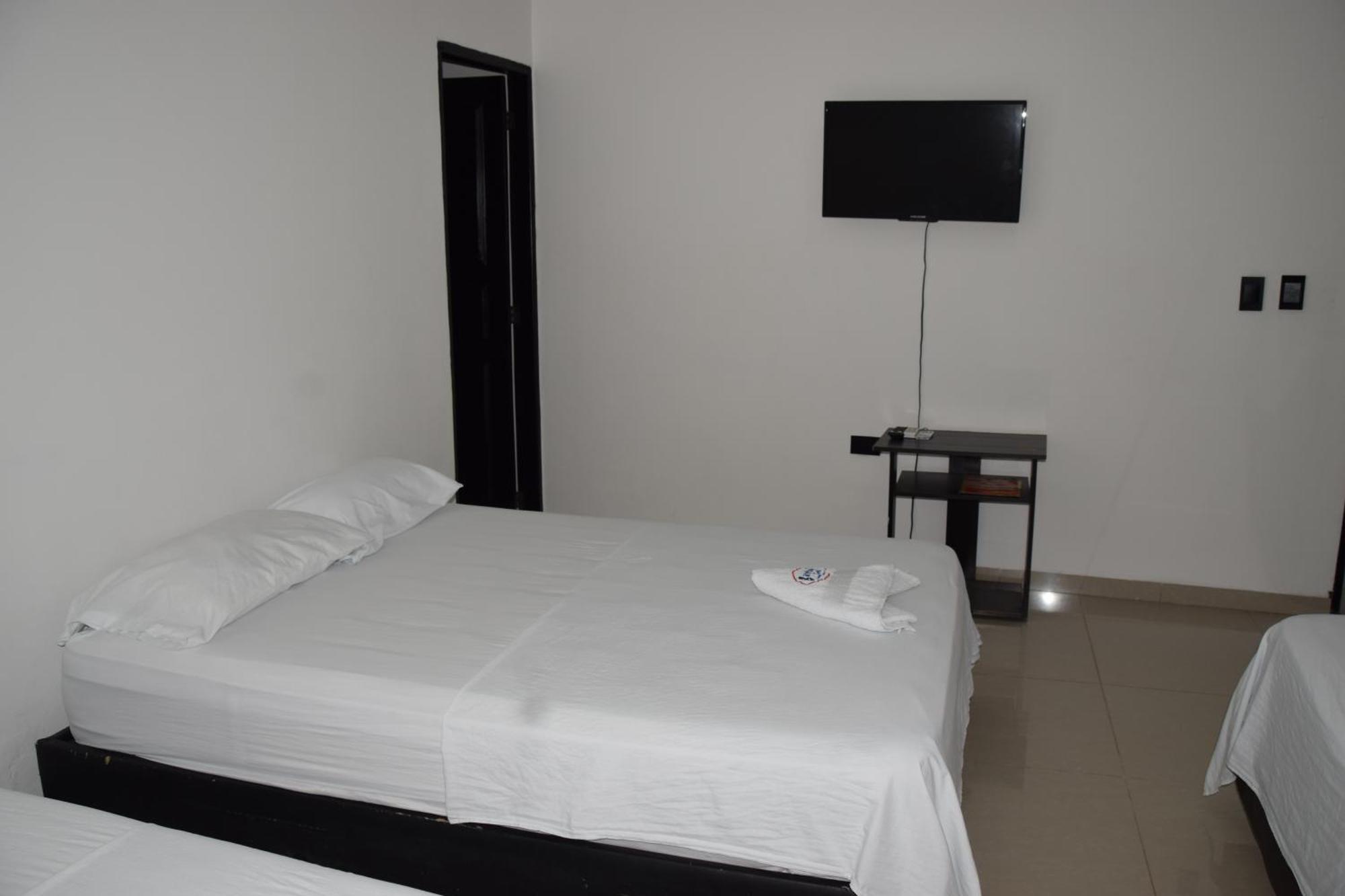 Hotel Barcelona Montería Exteriör bild