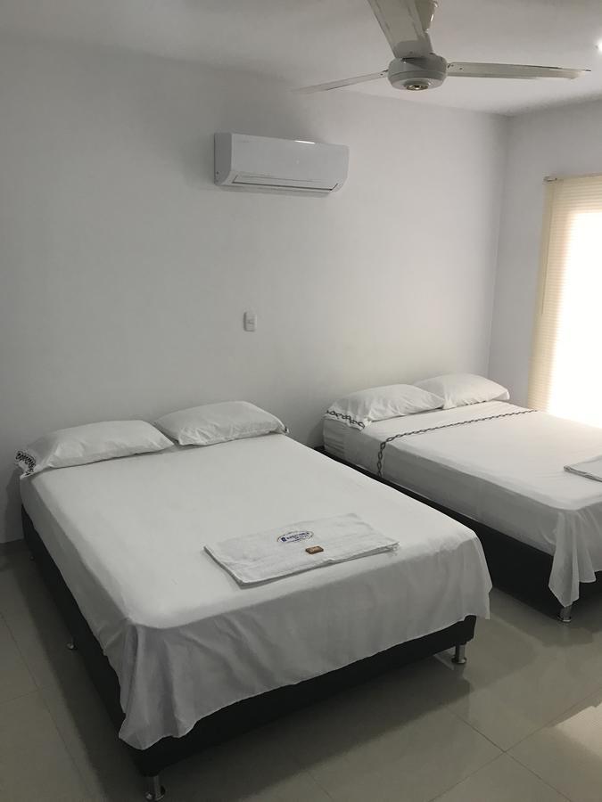 Hotel Barcelona Montería Exteriör bild